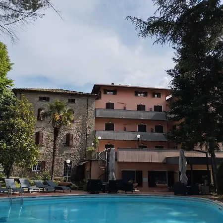 Hotel Park Ge.al. 3*