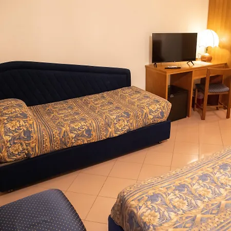 Отель Park Ge.al.