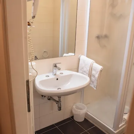 Park Ge.al. Отель Читта-ди-Кастелло