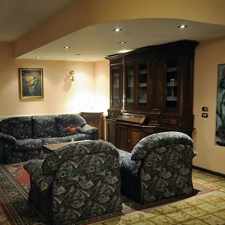 Park Ge.al. Отель 3*